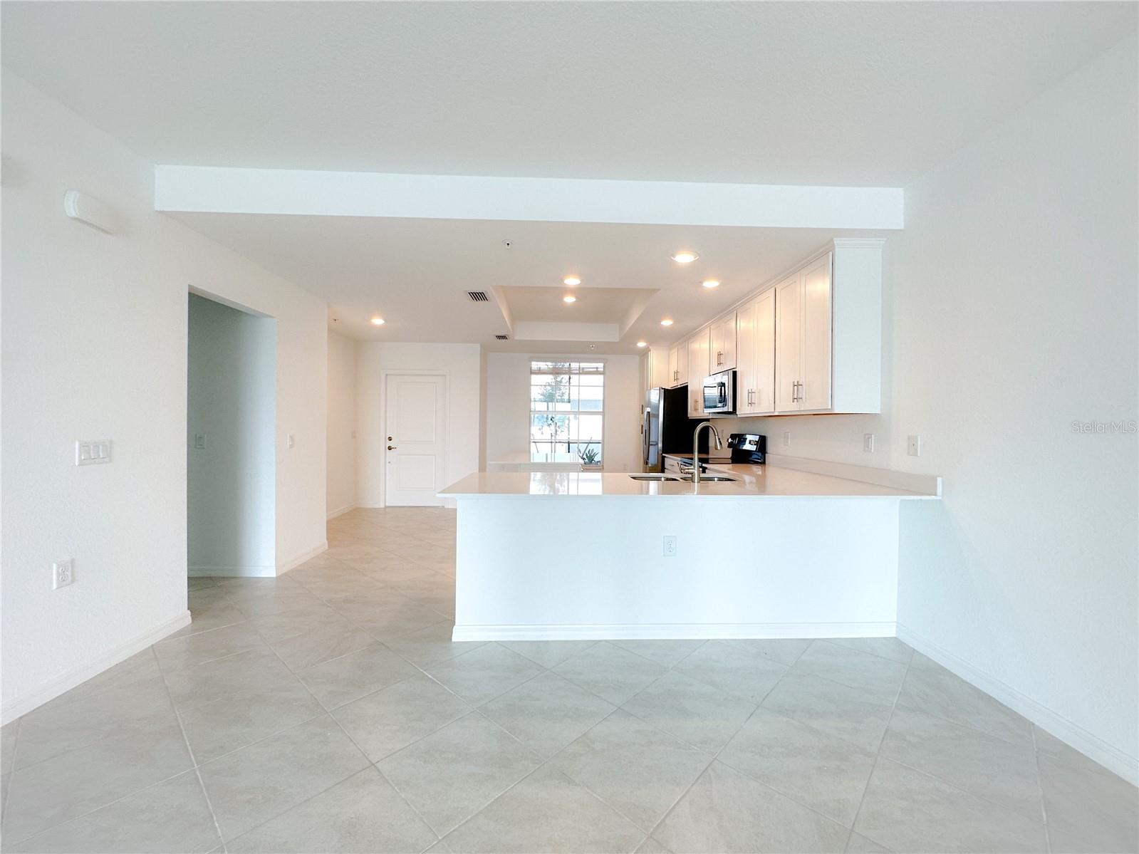 14204 HERITAGE LANDING BLVD #718