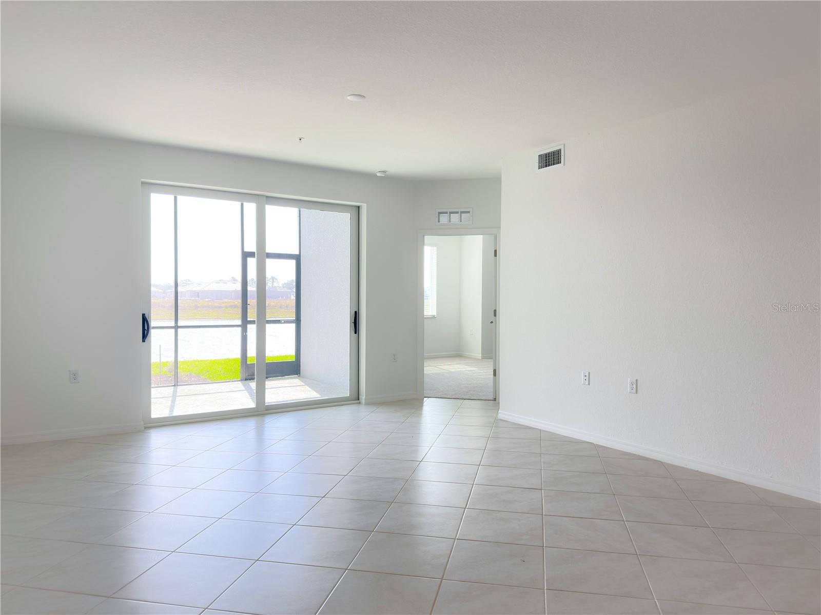 14204 HERITAGE LANDING BLVD #718