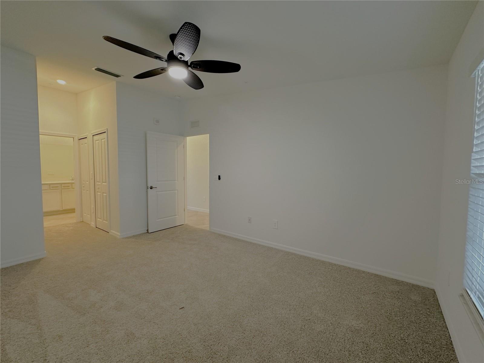 14271 HERITAGE LANDING BLVD #1523