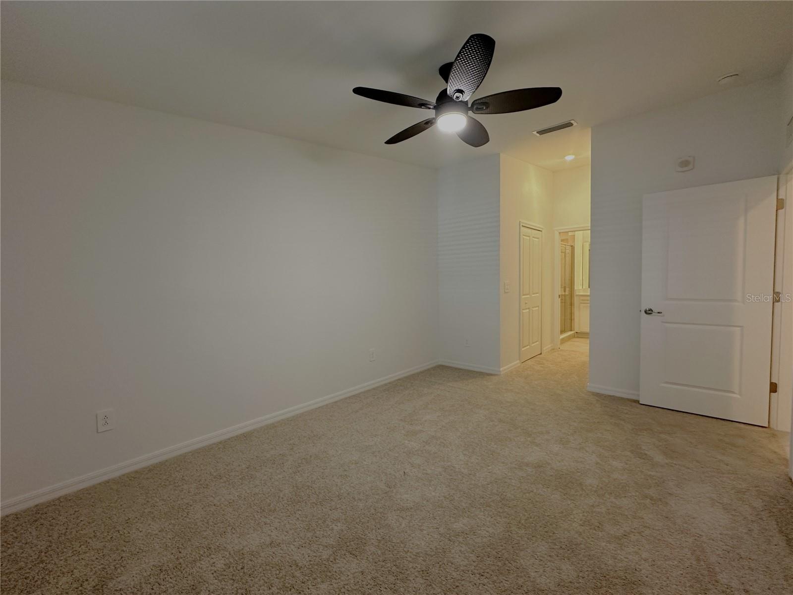 14271 HERITAGE LANDING BLVD #1523