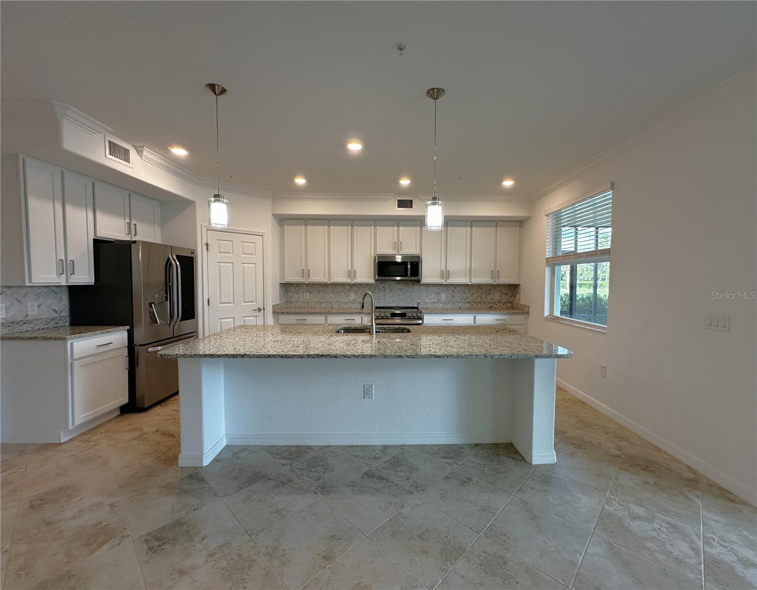 14617 SYCAMORE CT #2211