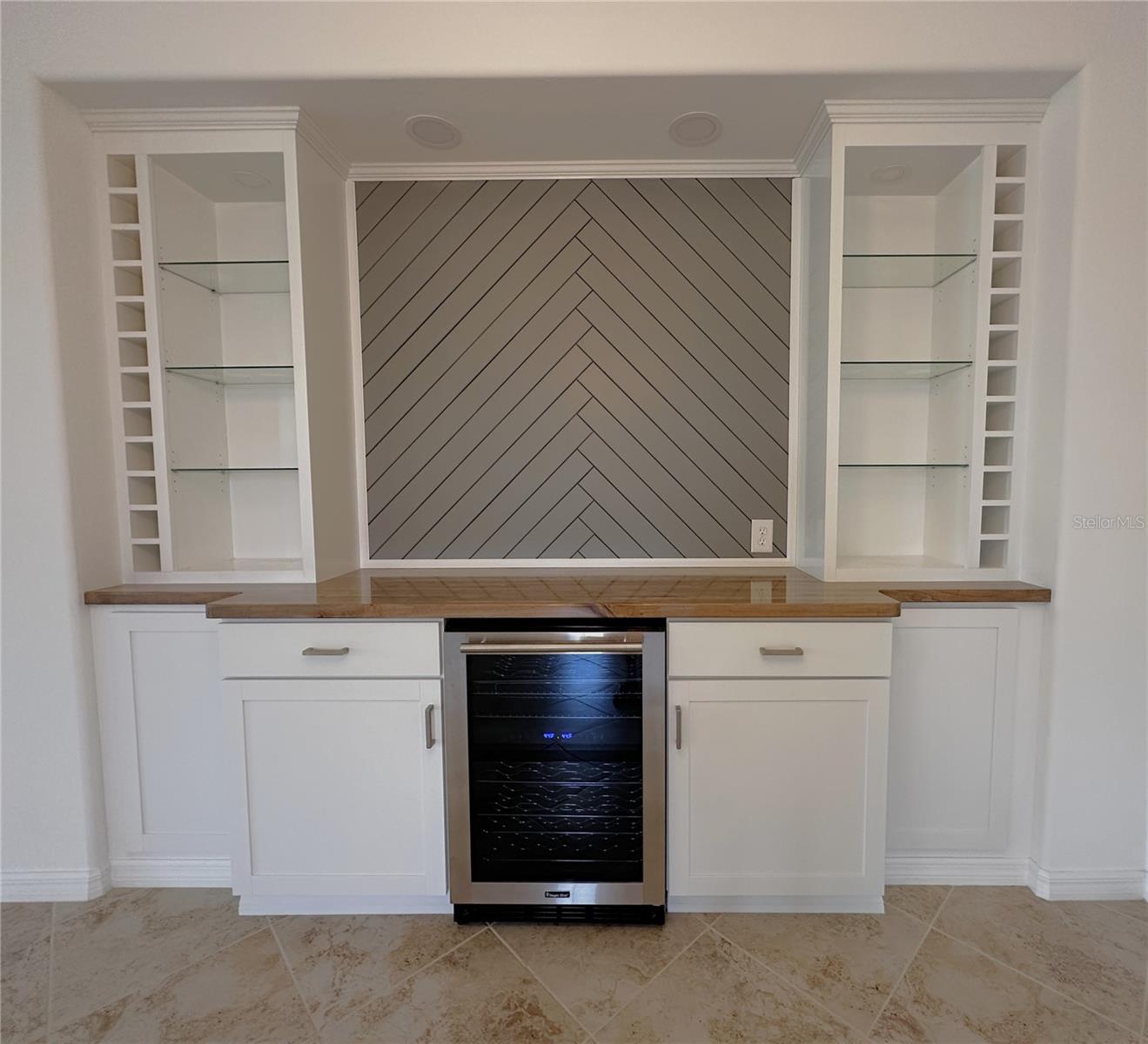 14617 SYCAMORE CT #2211