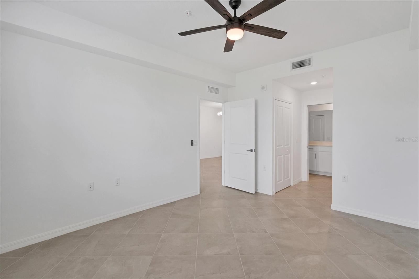 14161 HERITAGE LANDING BLVD #1115