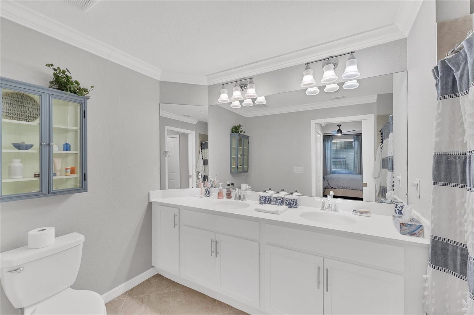 14184 HERITAGE LANDING BLVD #516