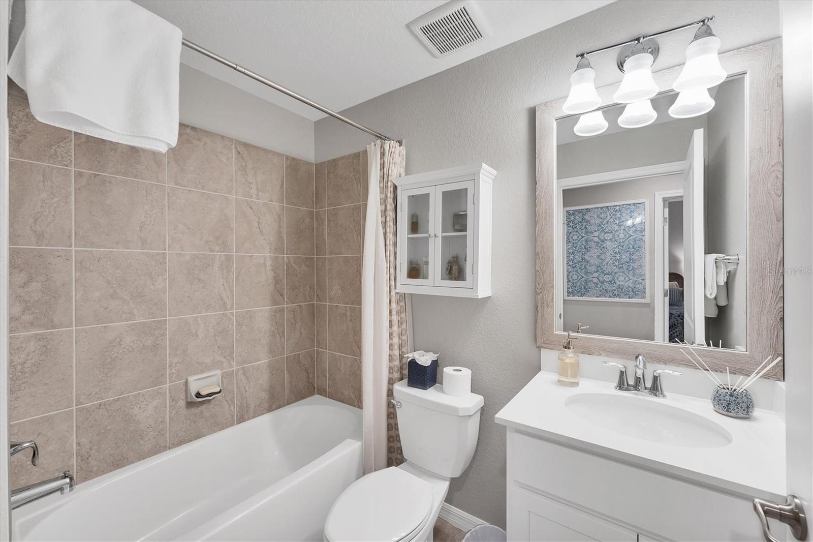 14184 HERITAGE LANDING BLVD #516