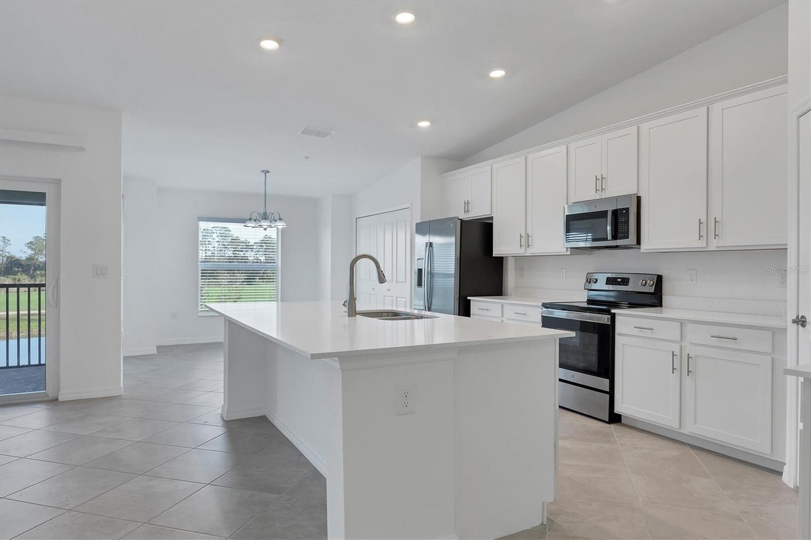 12470 WELLEN GOLF ST #203