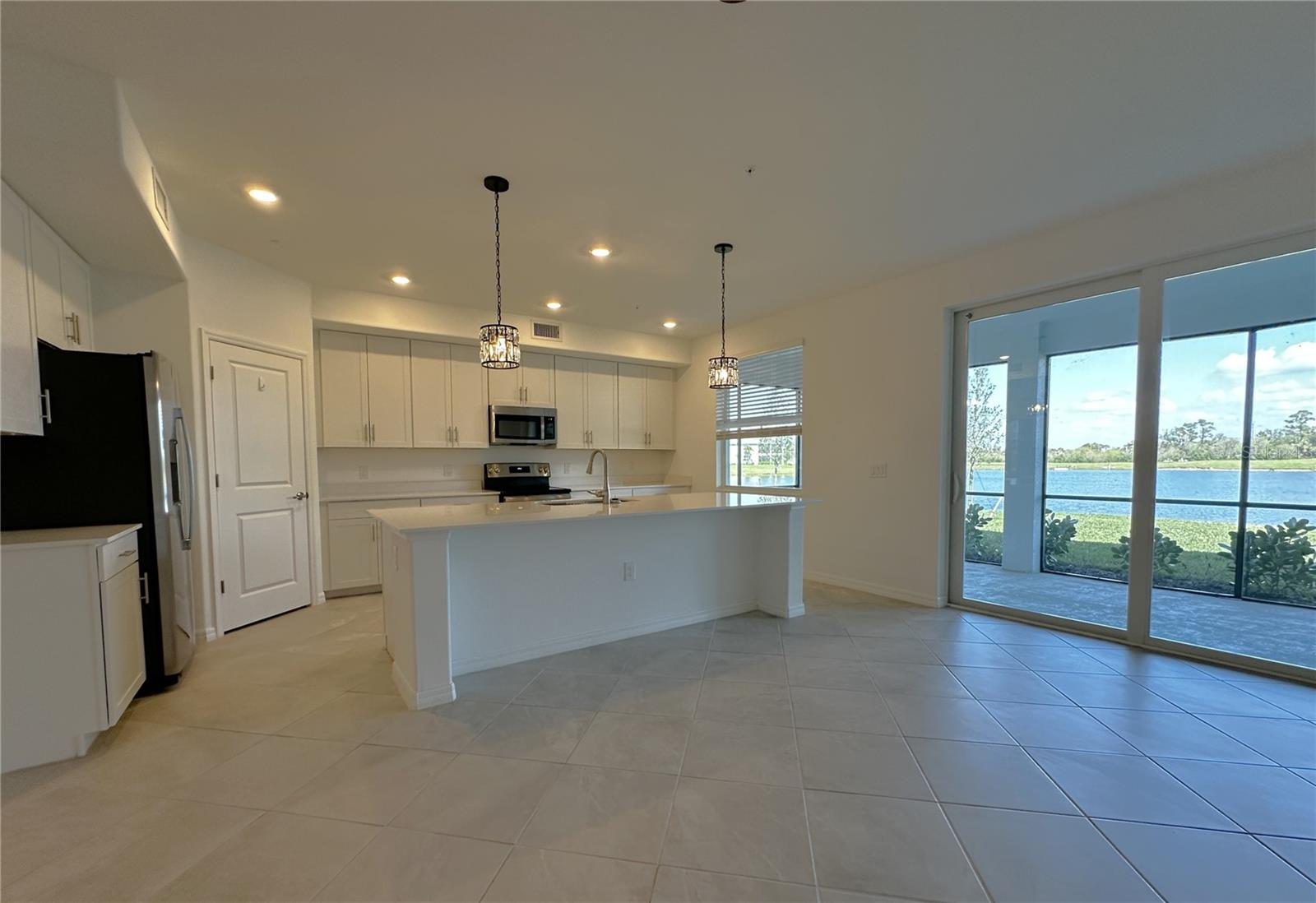 14149 POPPY FIELD LOOP #6012