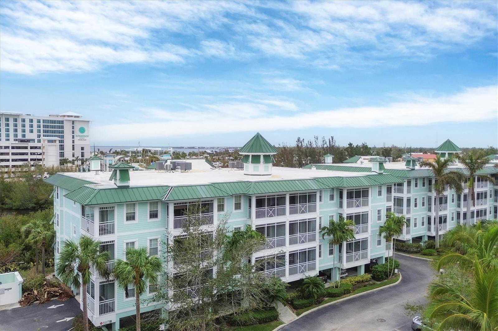 5117 MELBOURNE ST #B302