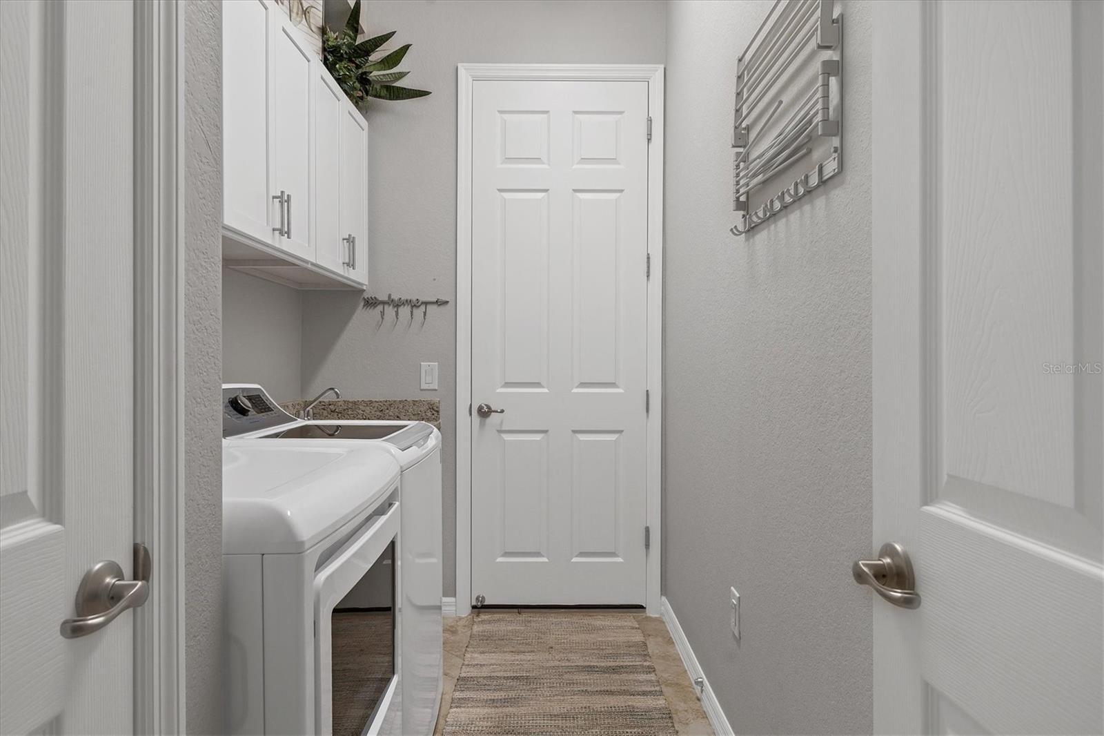 25121 GOLDEN FERN DR