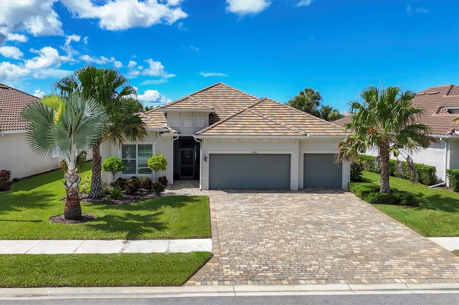 25121 GOLDEN FERN DR