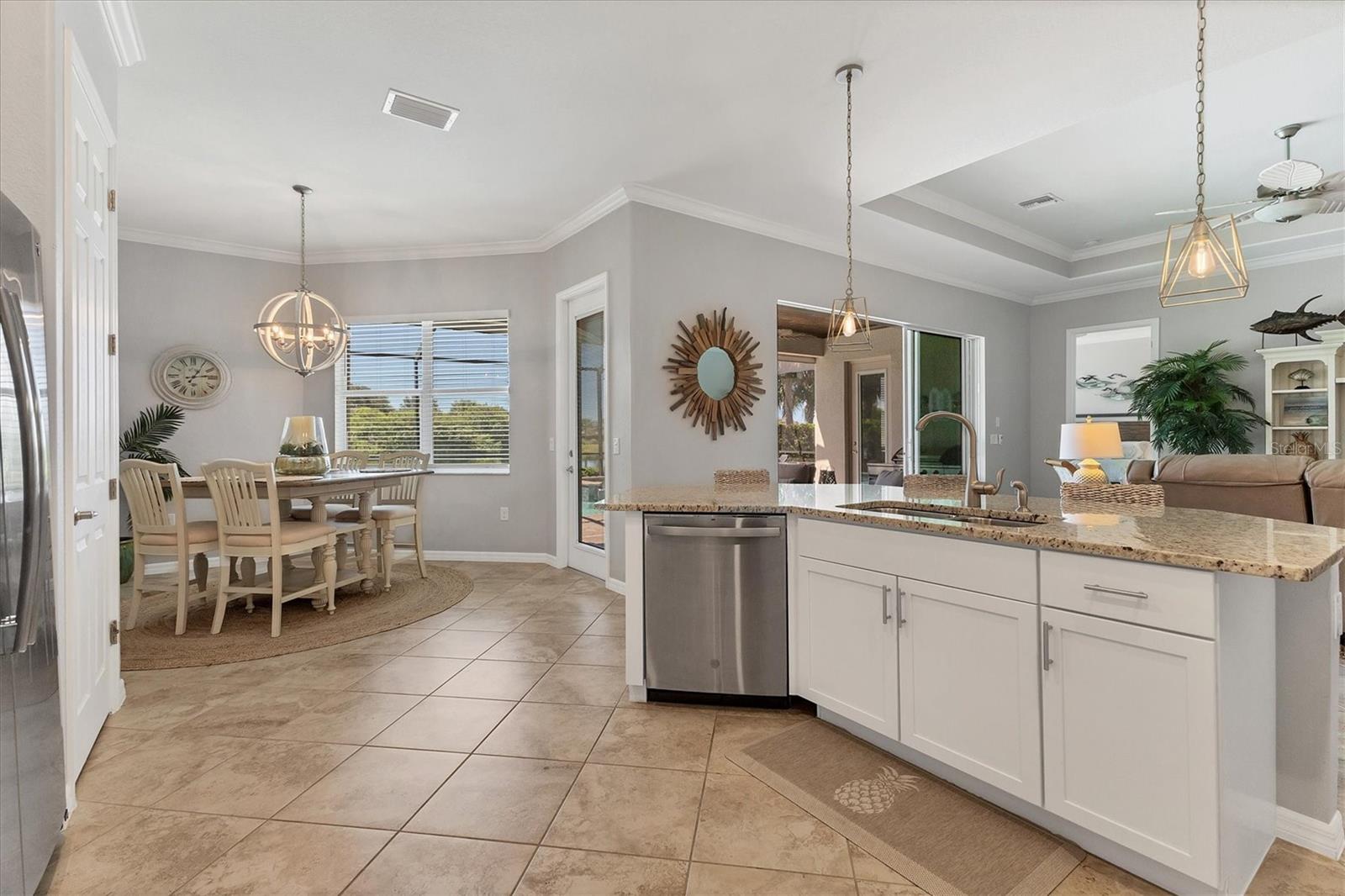 25121 GOLDEN FERN DR