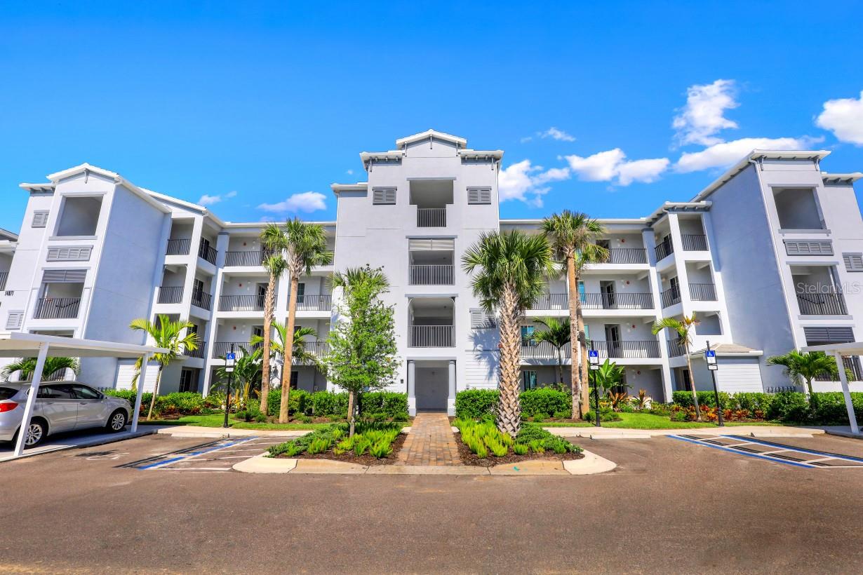 14131 HERITAGE LANDING BLVD #822