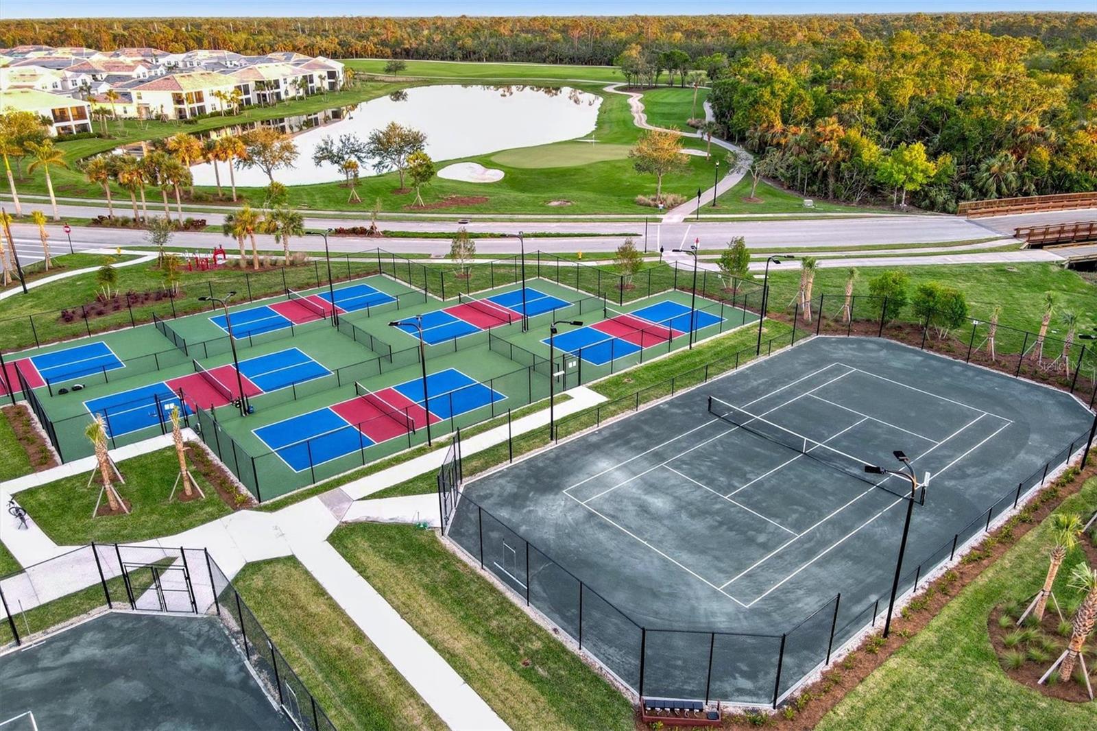 14131 HERITAGE LANDING BLVD #822