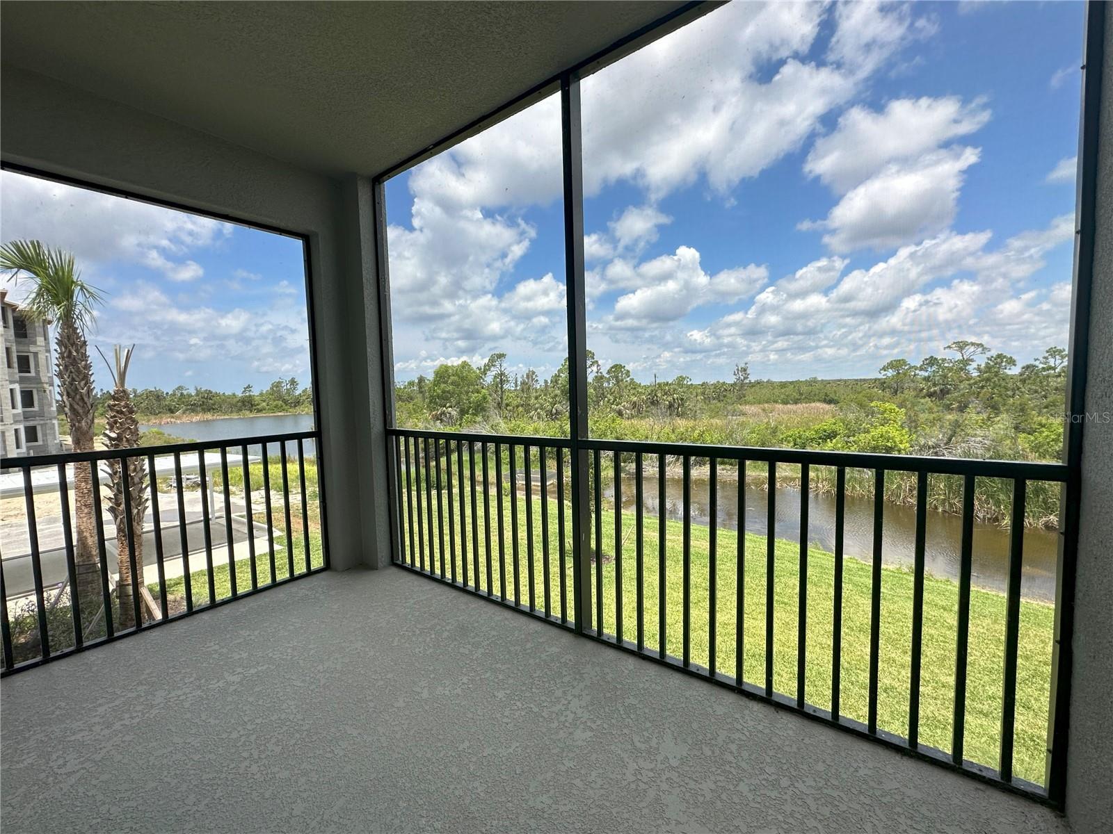 14131 HERITAGE LANDING BLVD #822