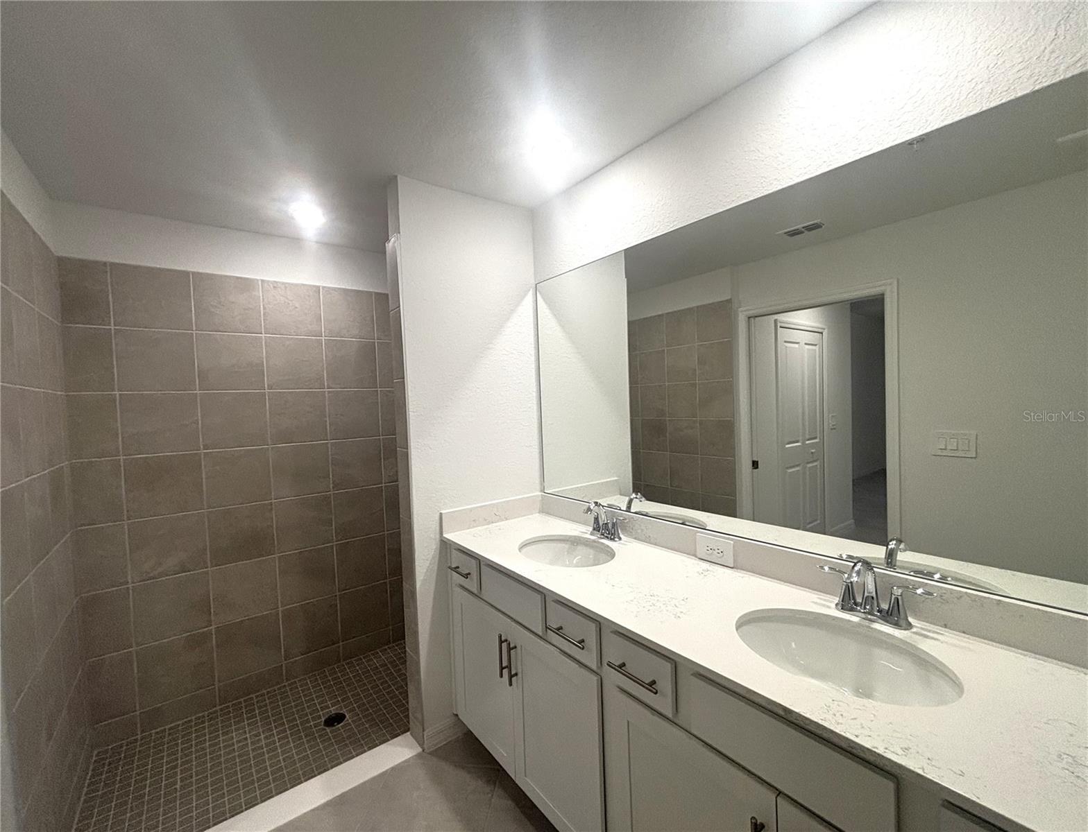 17500 OPAL SAND DR #103