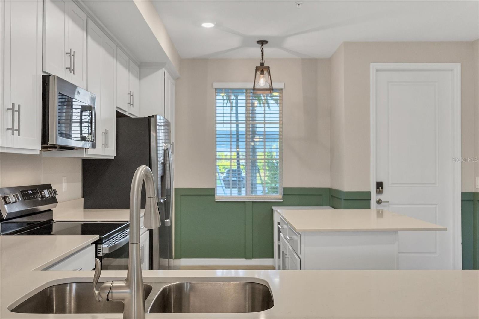 14191 HERITAGE LANDING BLVD #1215