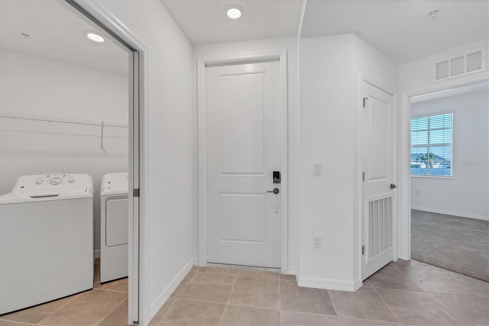 12240 WELLEN GOLF ST #201