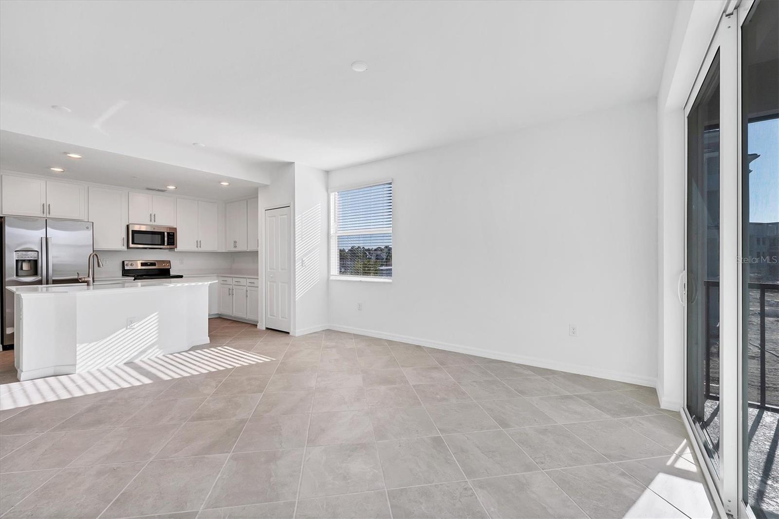 12240 WELLEN GOLF ST #201