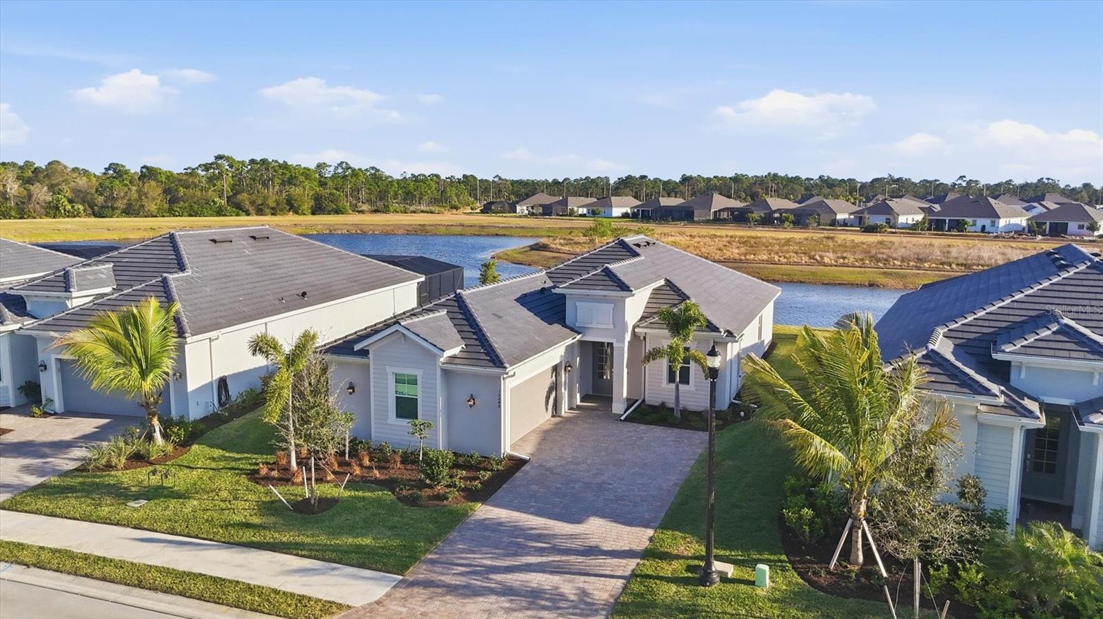 15249 RIVER BIRCH CT