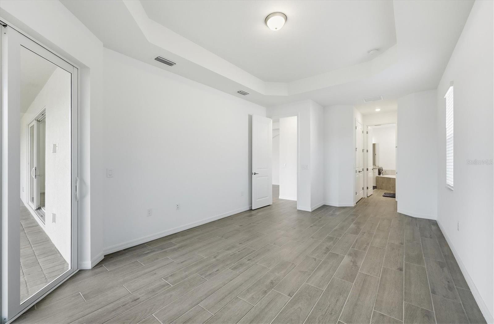 15249 RIVER BIRCH CT