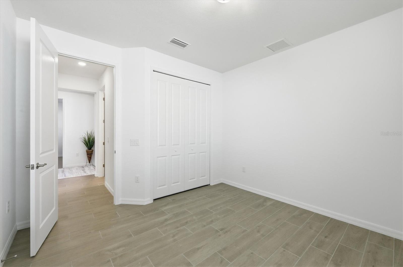 15249 RIVER BIRCH CT