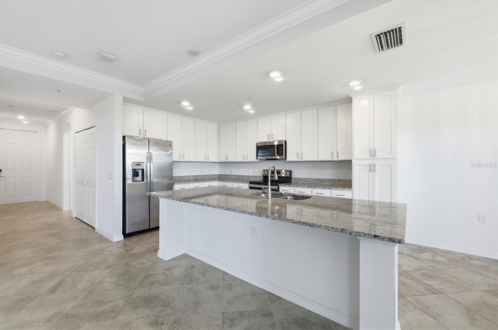 14081 HERITAGE LANDING BLVD #227