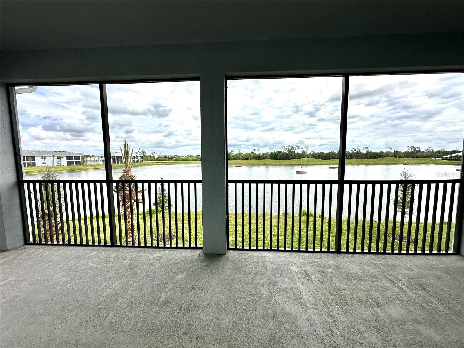 14174 POPPY FIELD LOOP #4721