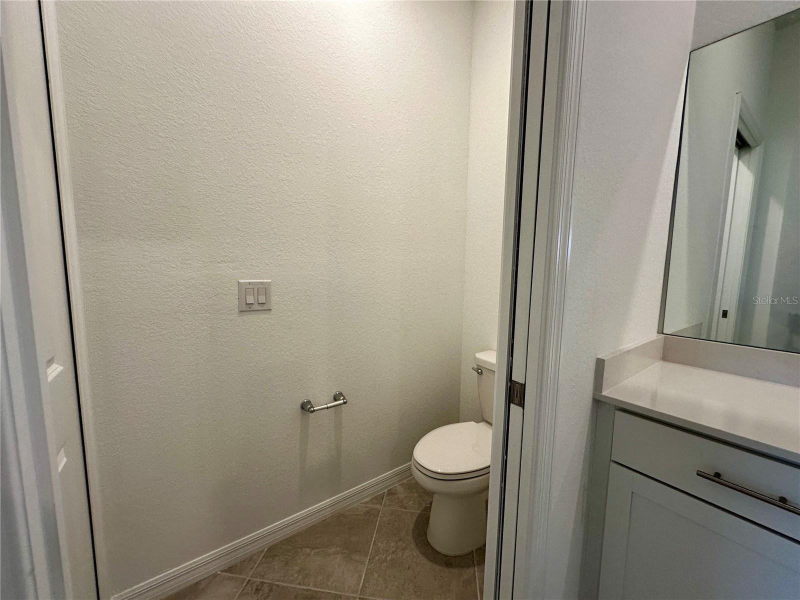 14174 POPPY FIELD LOOP #4721