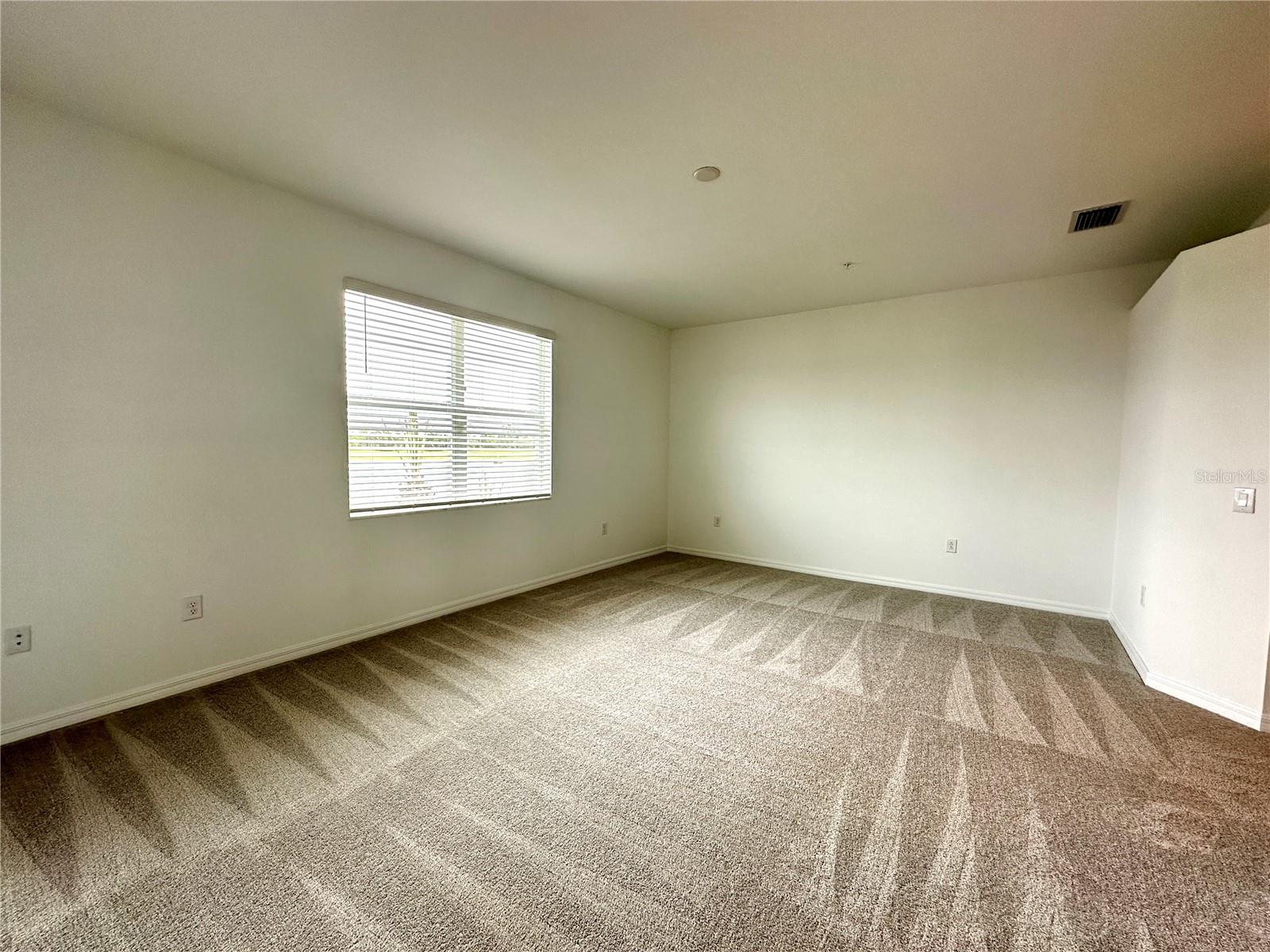 14174 POPPY FIELD LOOP #4721