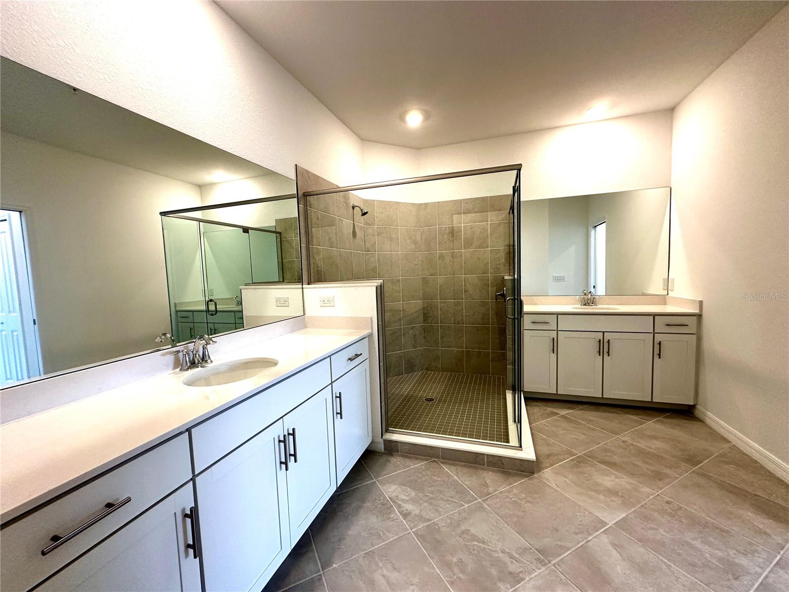 14174 POPPY FIELD LOOP #4721