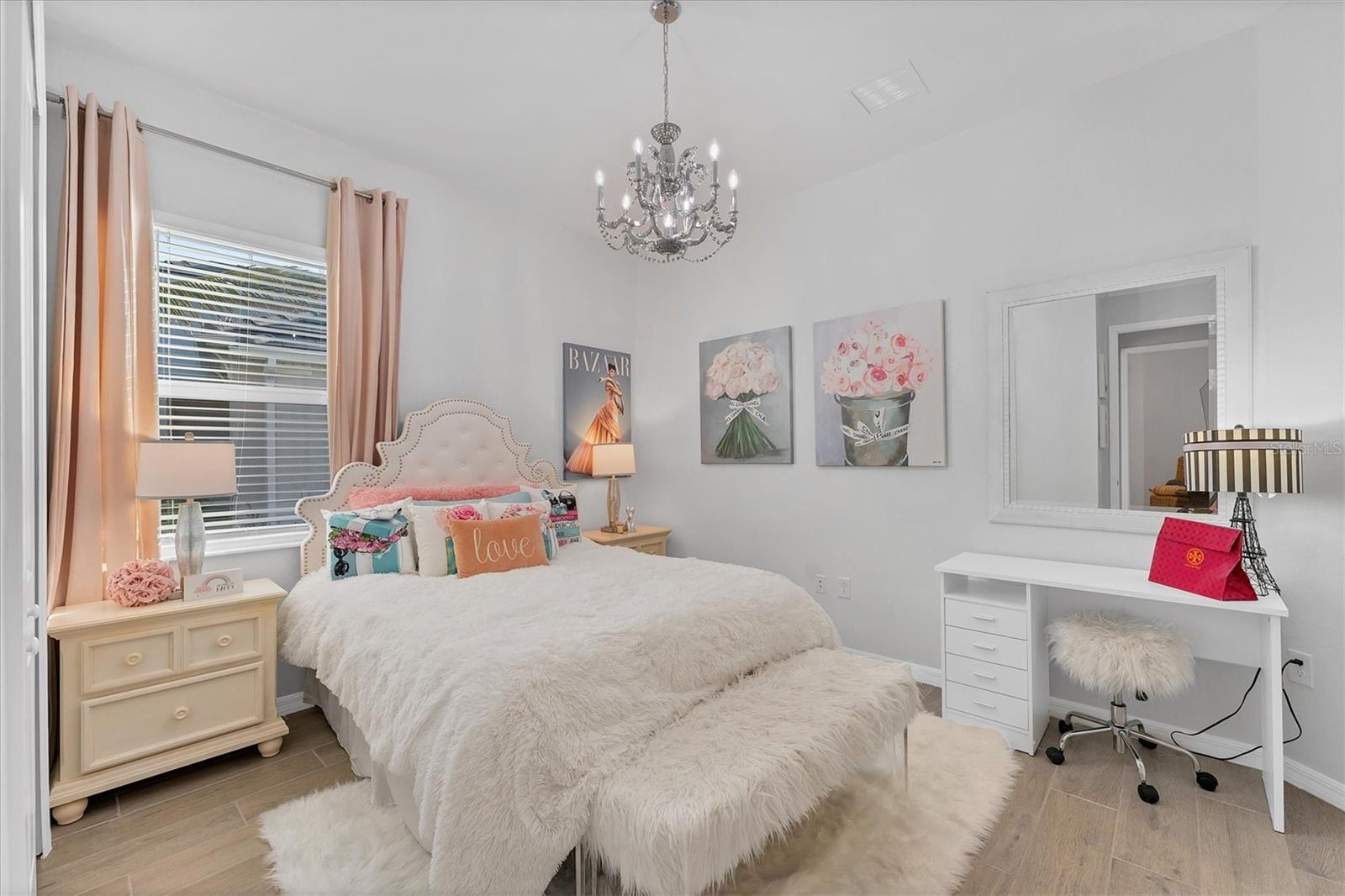 14381 HERITAGE LANDING BLVD