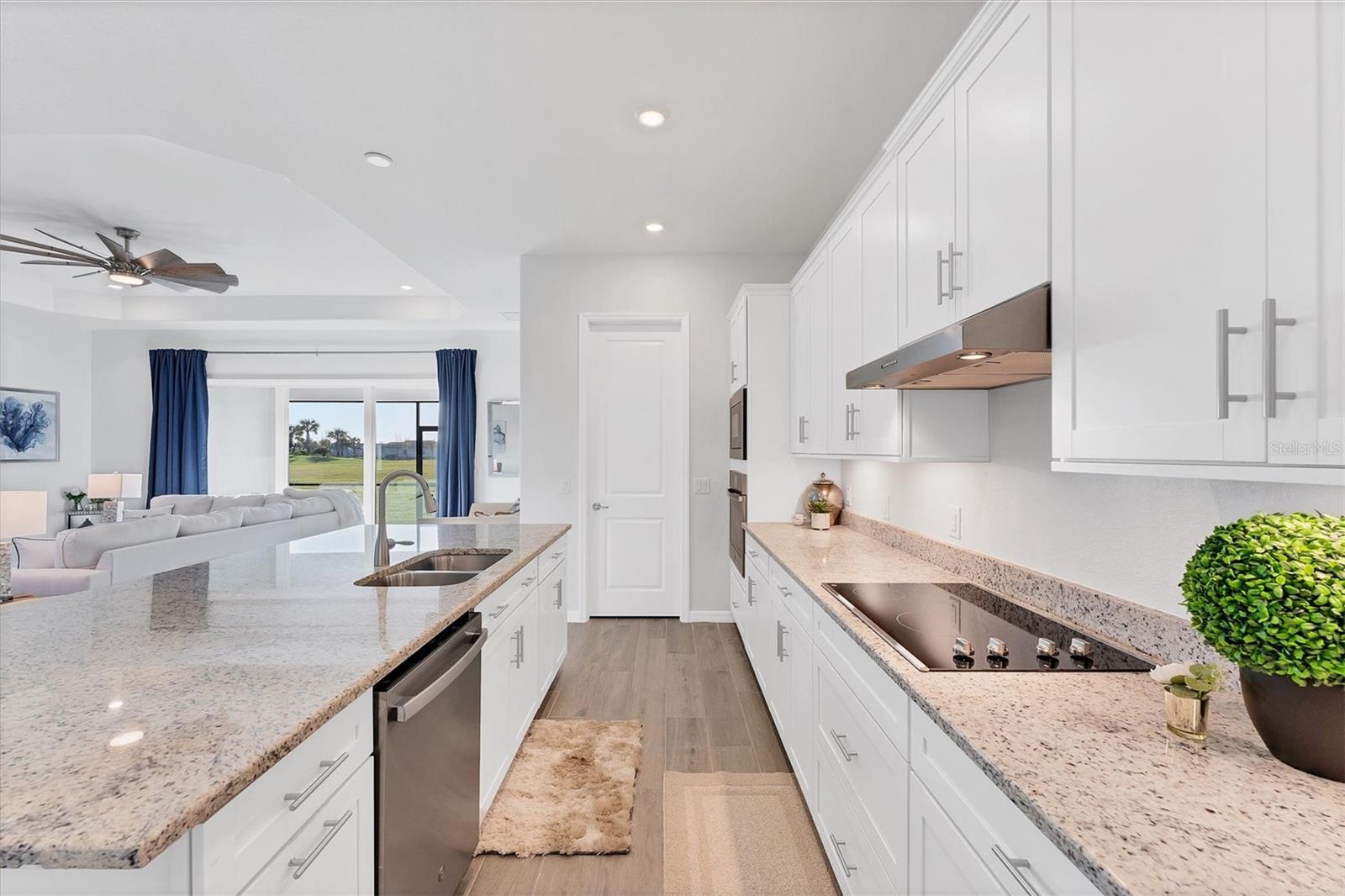 14381 HERITAGE LANDING BLVD