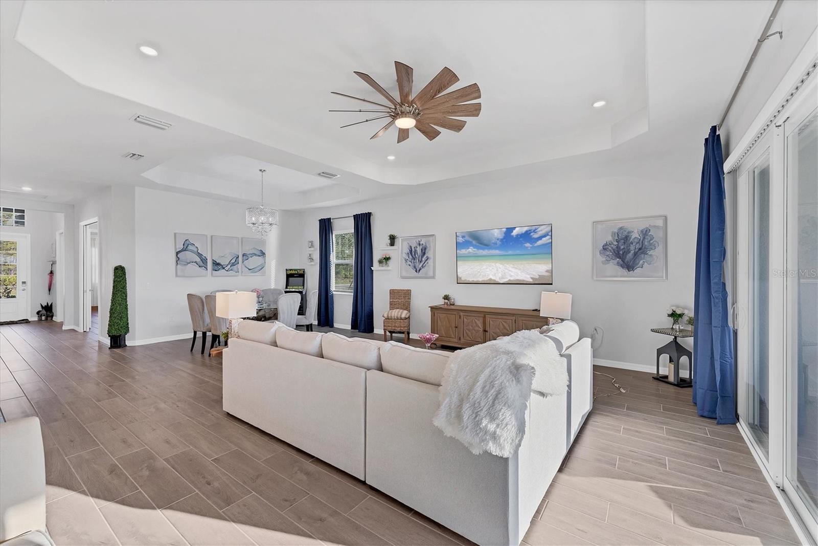 14381 HERITAGE LANDING BLVD