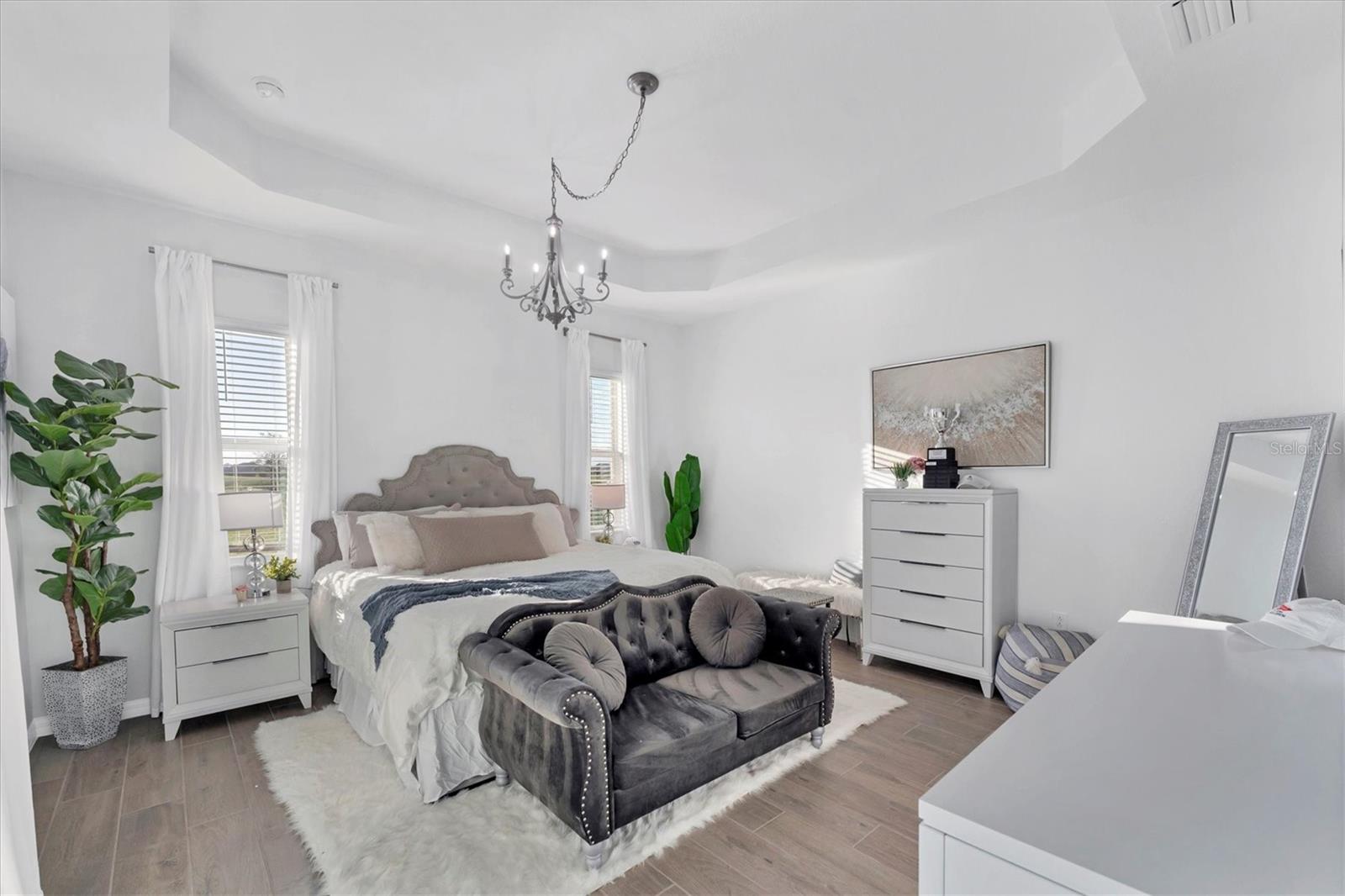 14381 HERITAGE LANDING BLVD