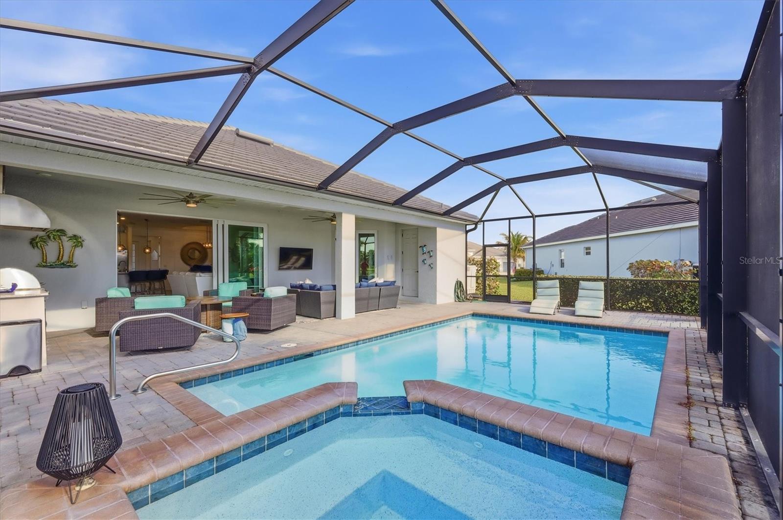 25025 OAK HAMMOCK CT