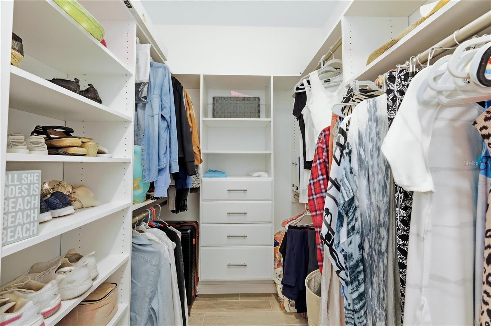 25025 OAK HAMMOCK CT