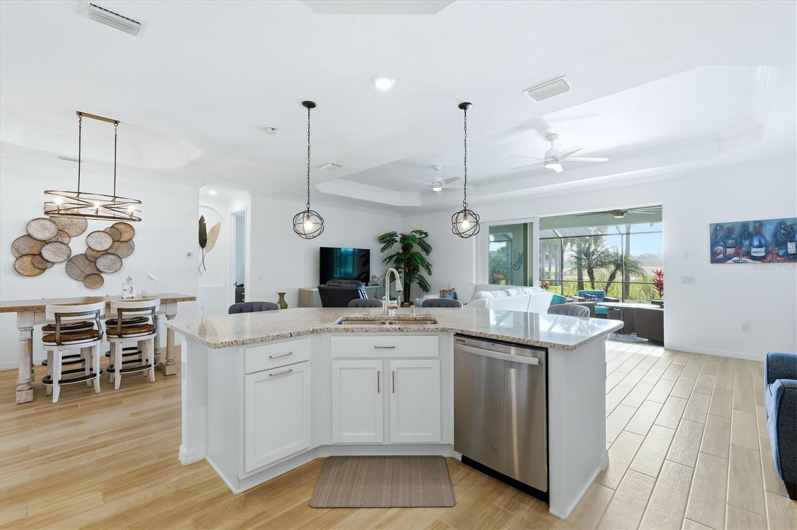 25025 OAK HAMMOCK CT