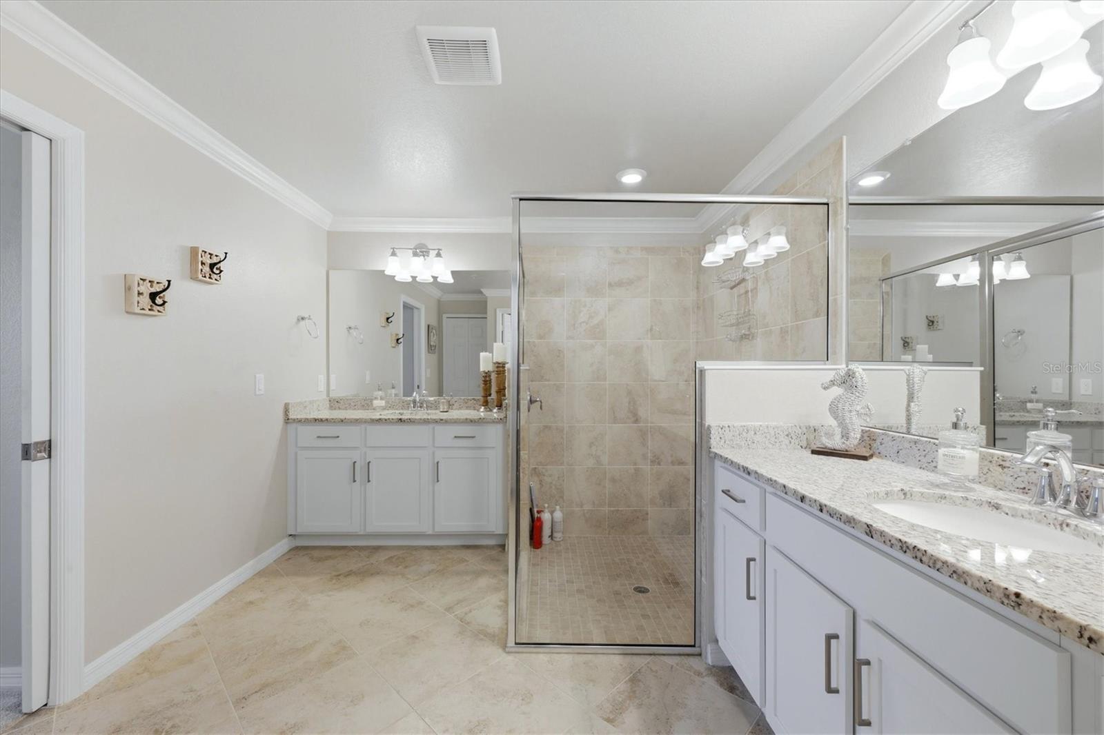 14049 BLACK BEAUTY DR #711