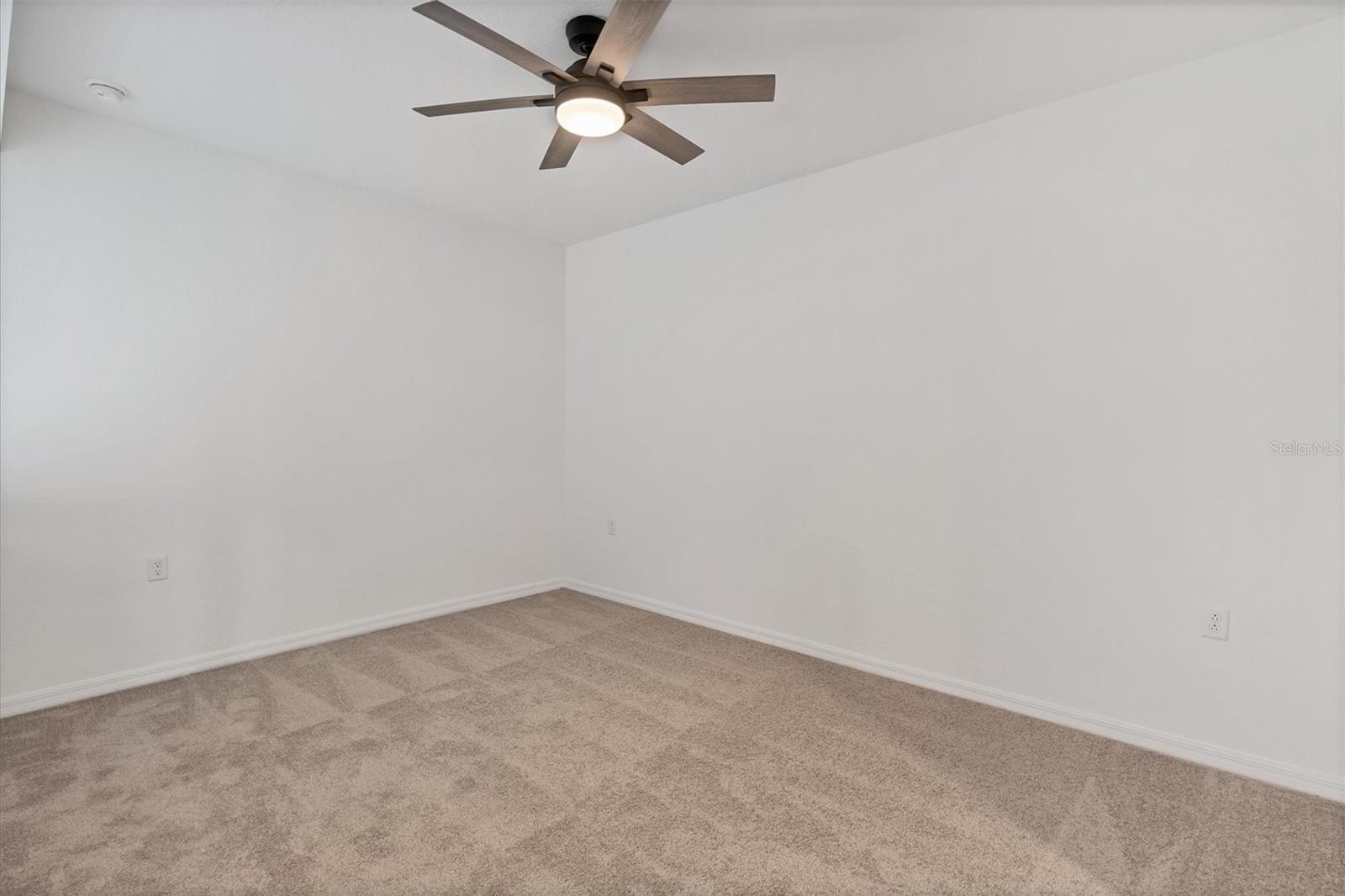 14161 HERITAGE LANDING BLVD #1123