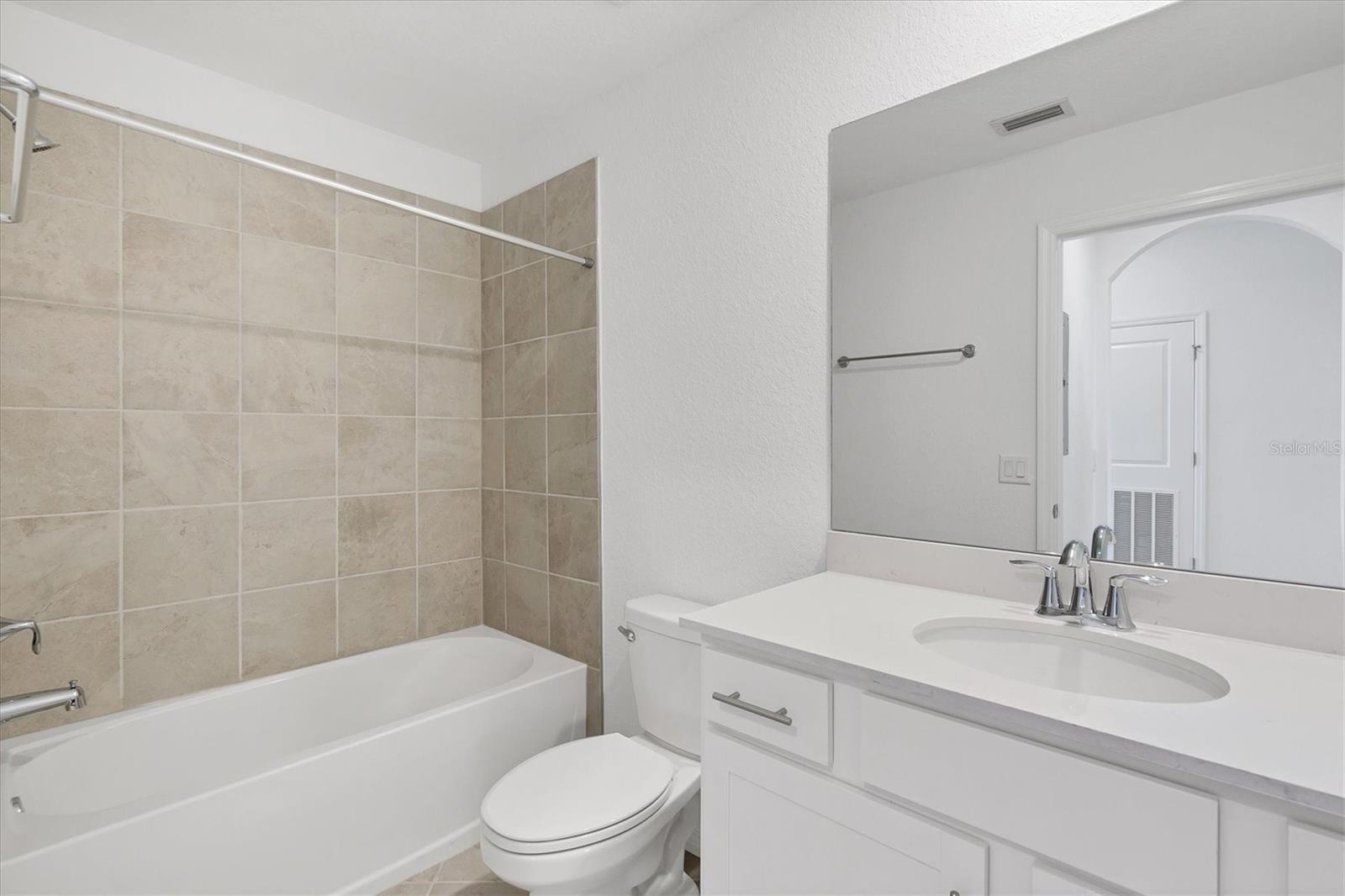14161 HERITAGE LANDING BLVD #1123