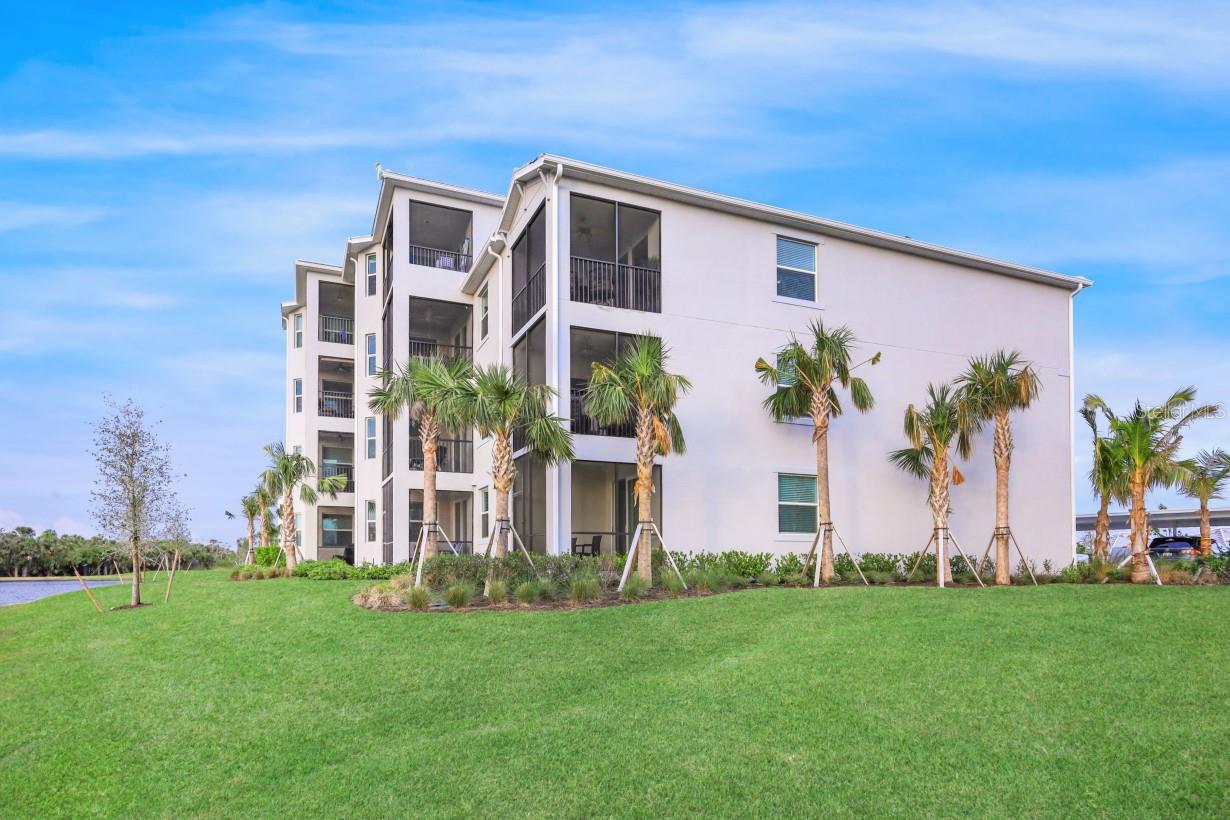 14051 HERITAGE LANDING BLVD #542