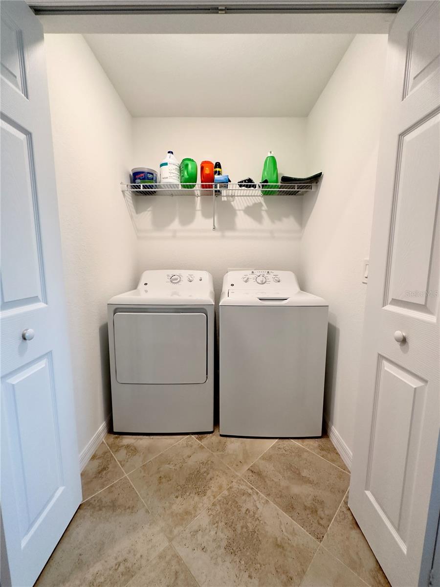 14091 HERITAGE LANDING BLVD #127
