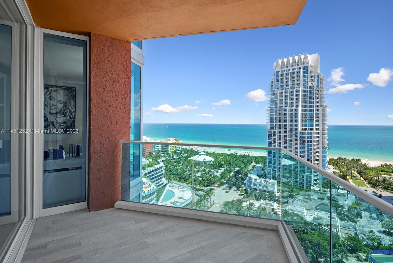 300 S Pointe Dr # 2306