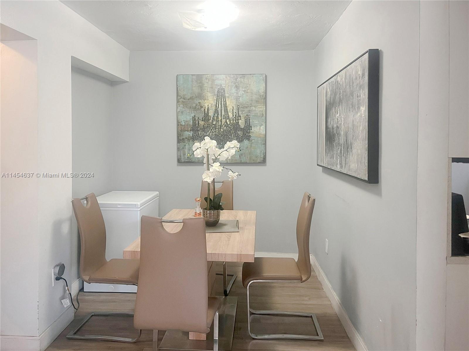1590 Michigan Ave # 7