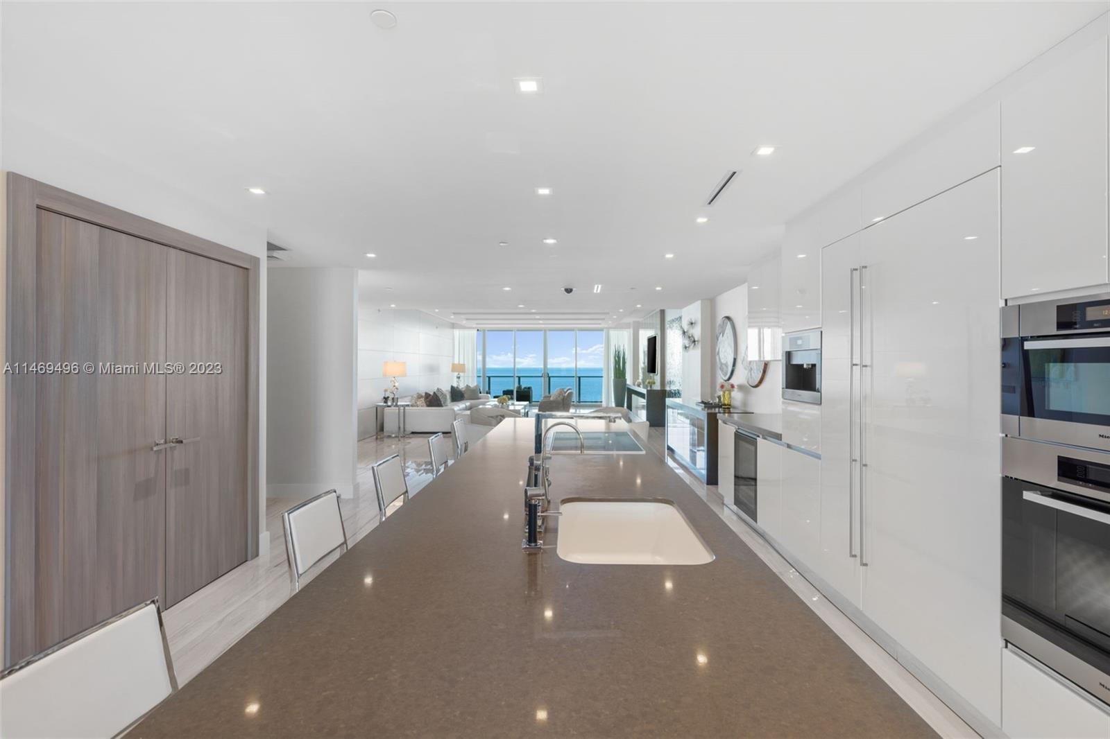 350 Ocean Dr # 1002N