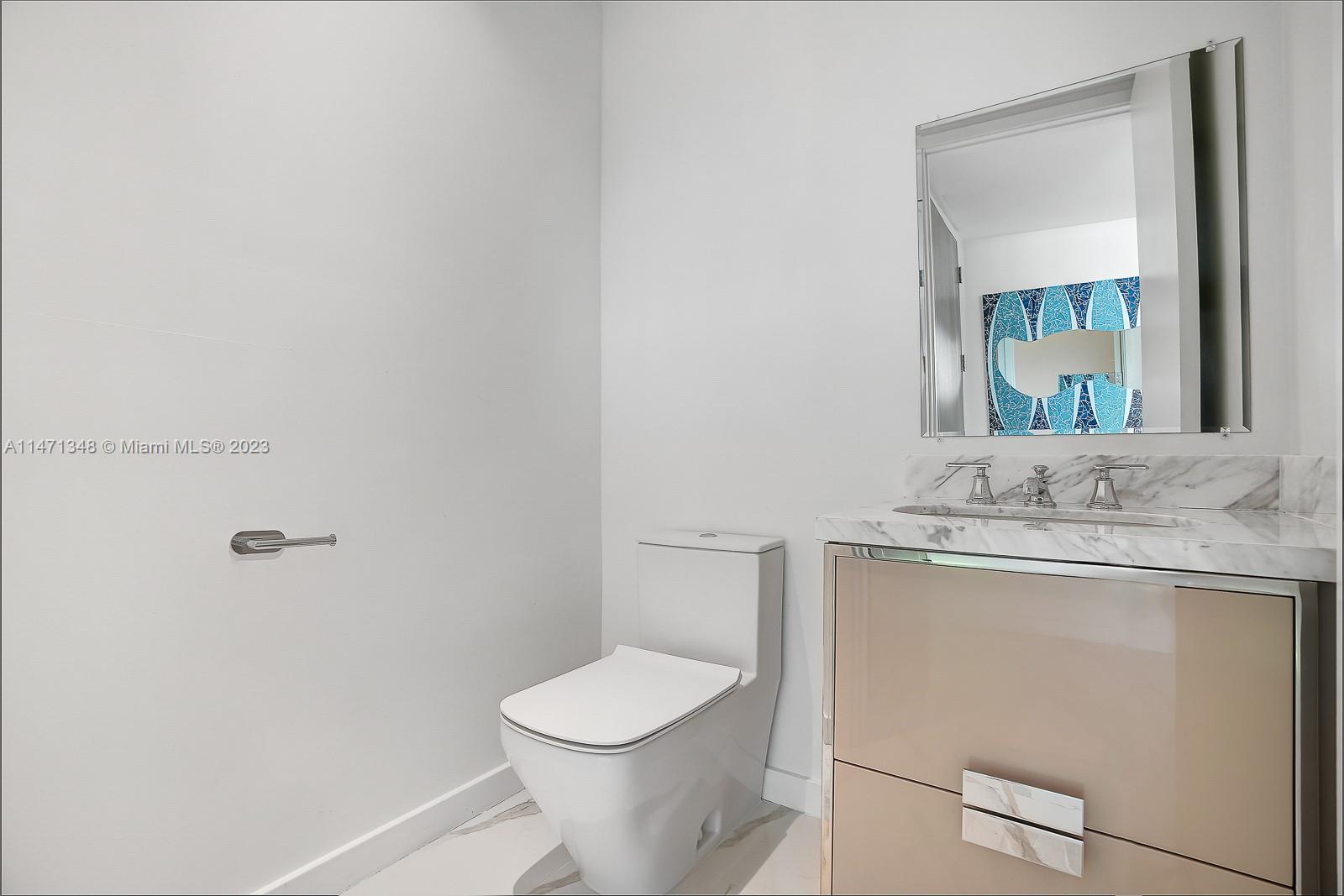 15701 Collins Ave # 3204