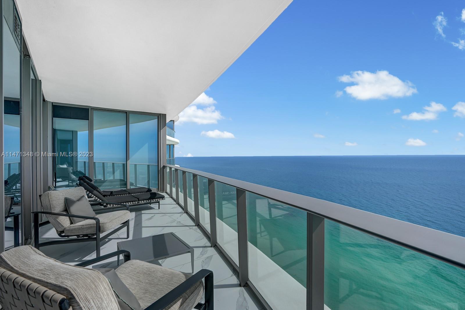15701 Collins Ave # 3204