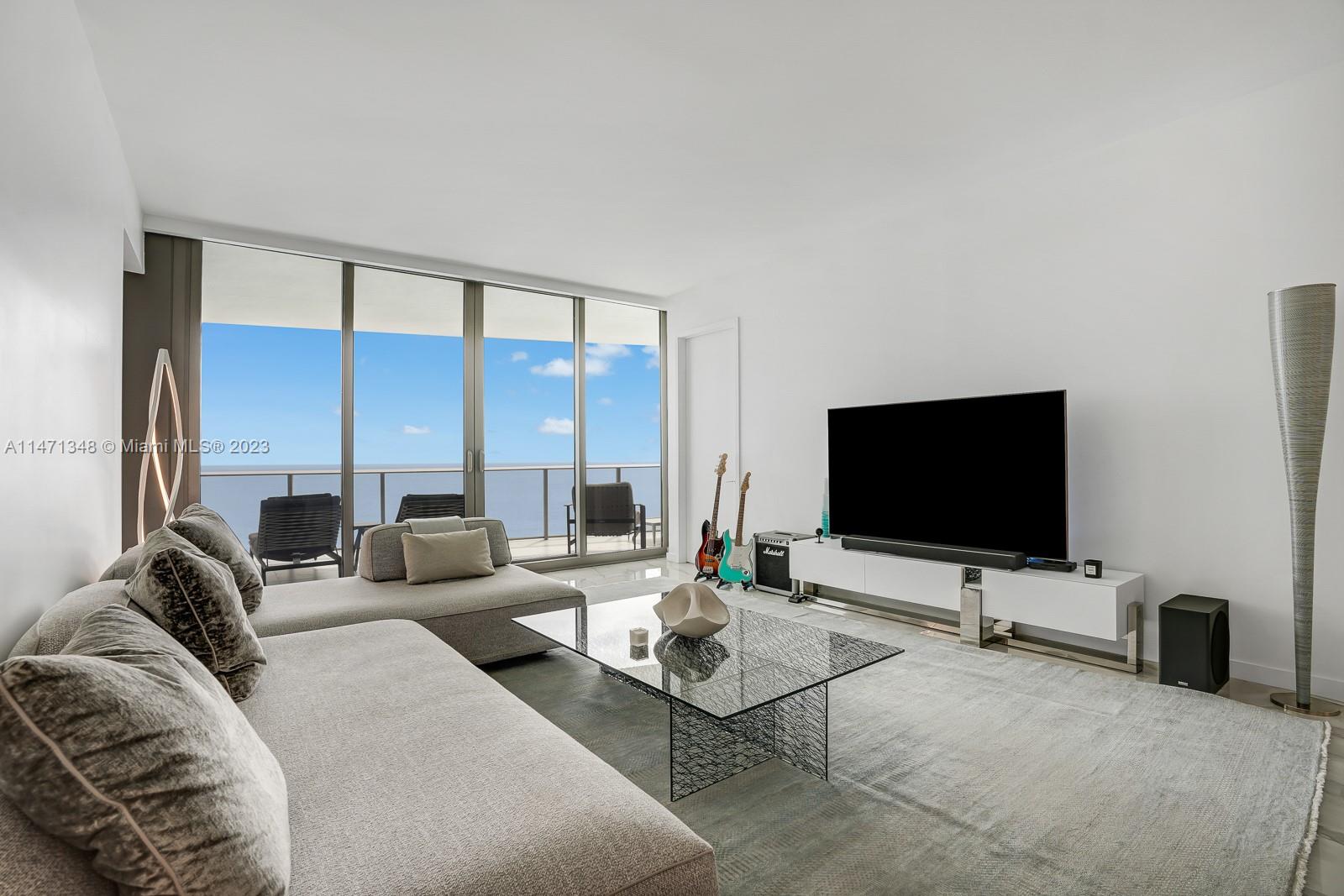 15701 Collins Ave # 3204