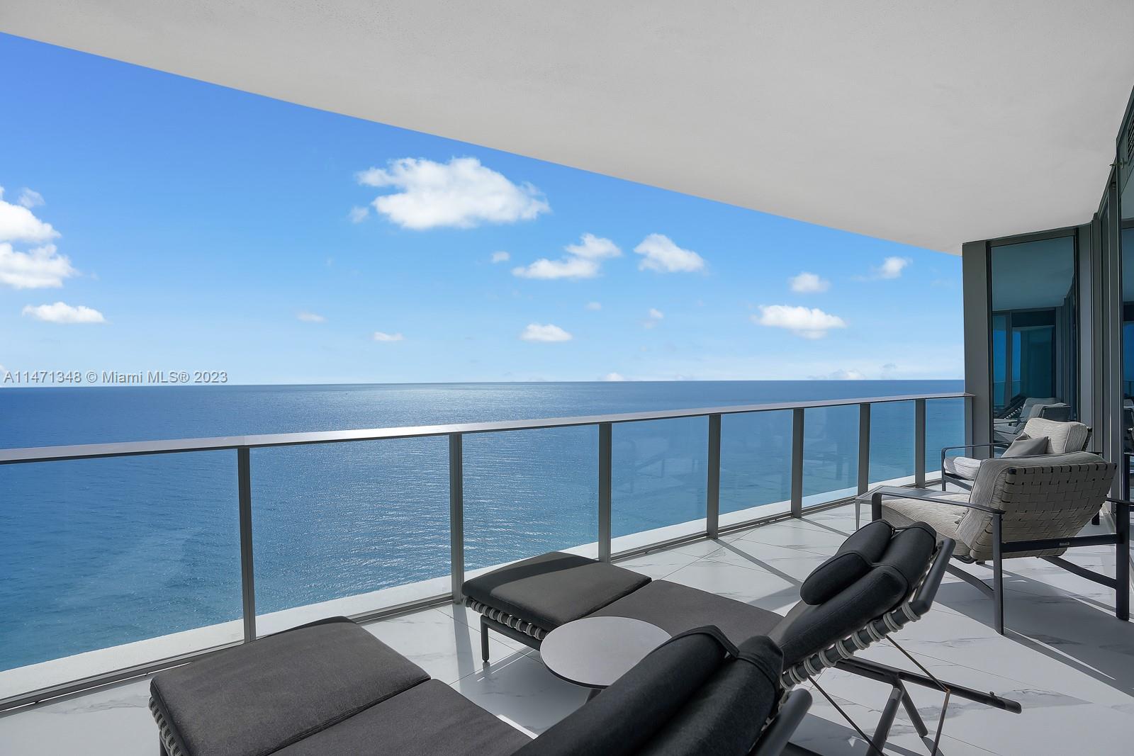 15701 Collins Ave # 3204