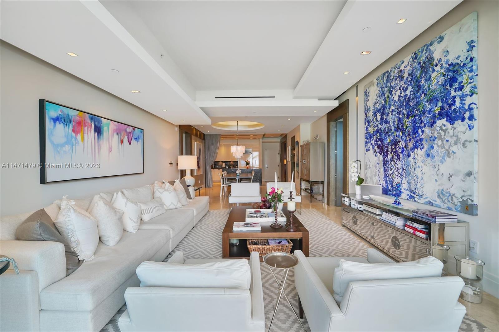 6799 Collins Ave # 205